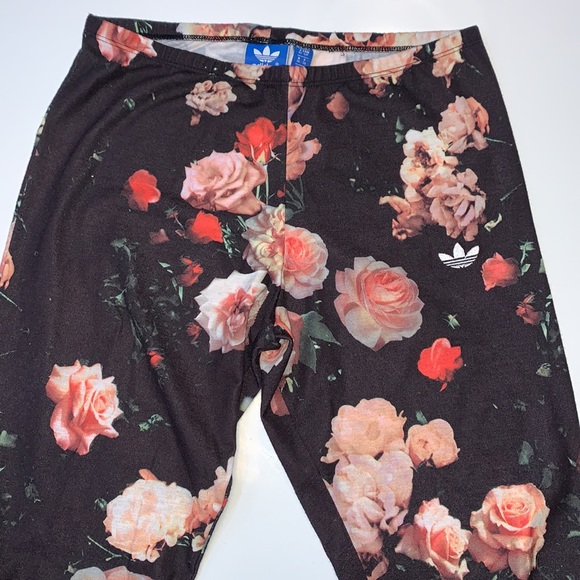 Adidas rose floral top and leggings - Picture 6 of 6